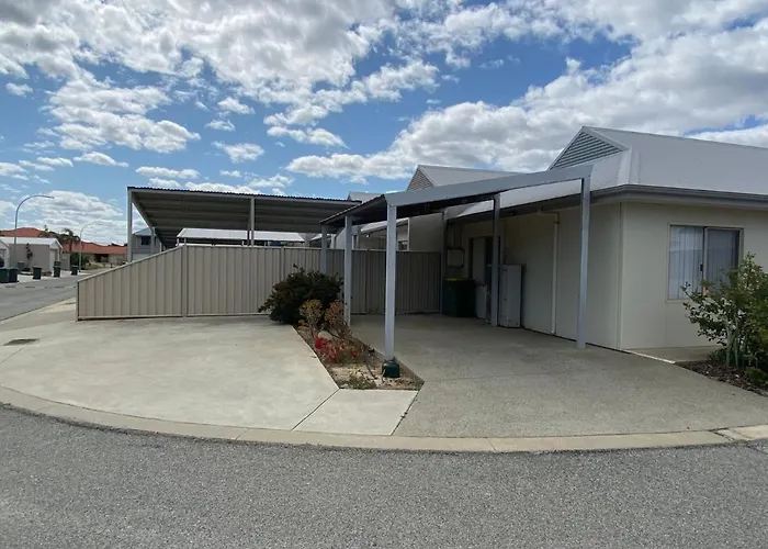 Unit 29 Seafront Estate
